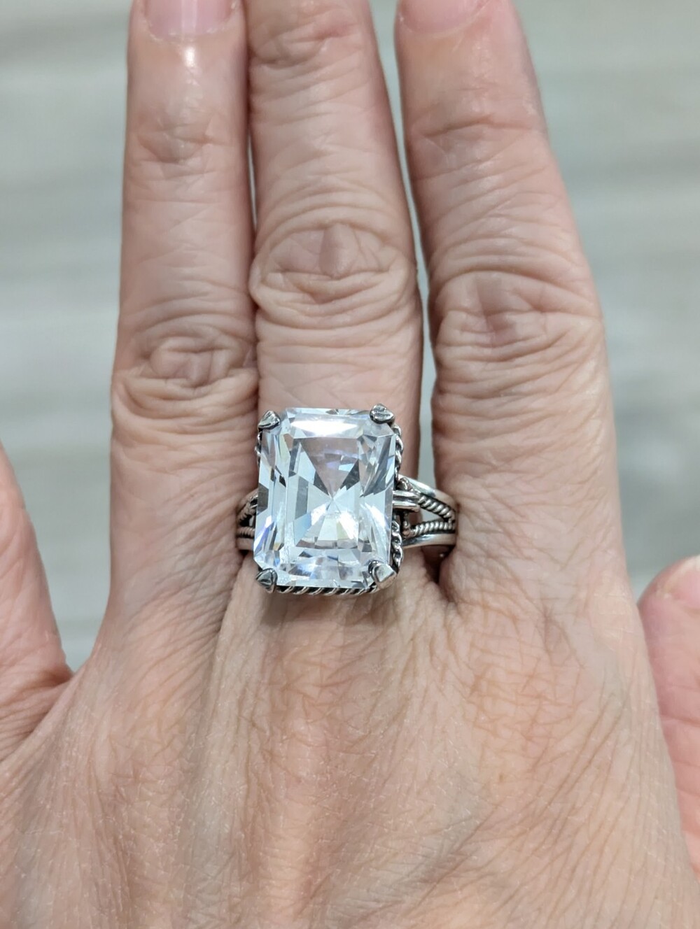 Vintage Chateau d'Argent Sterling Silver Emerald Cut Clear Crystal, size 8.5